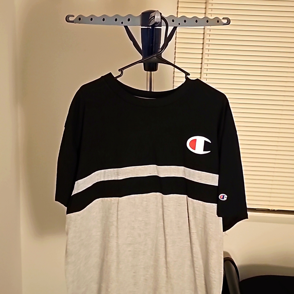 Champion - 2X - Black/ Gray short sleeve shirt embroidered sleeve